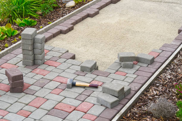 Best Local Driveway Pavers  in St Joseph, MO